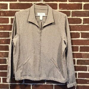 Orvis light weight zipper jacket. Light brown. SzL